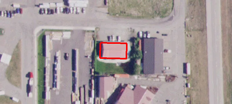 460 Clayton Ave
