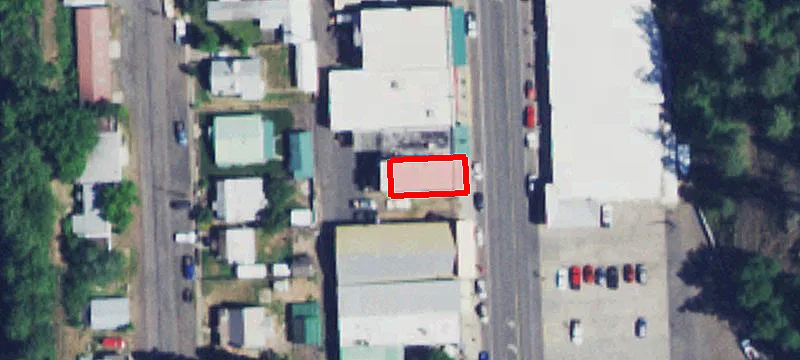 16 Main St