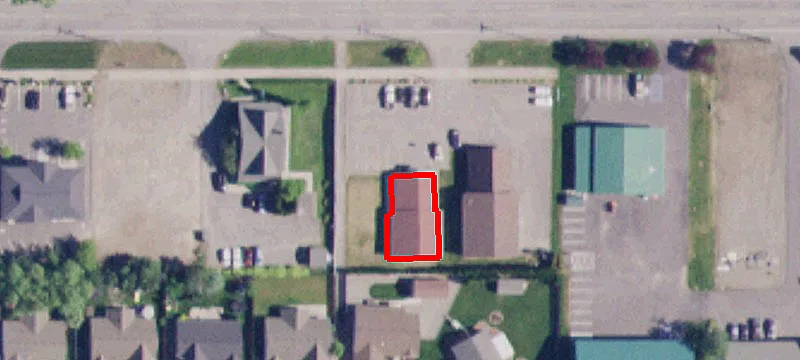 1042 Hayden Ave