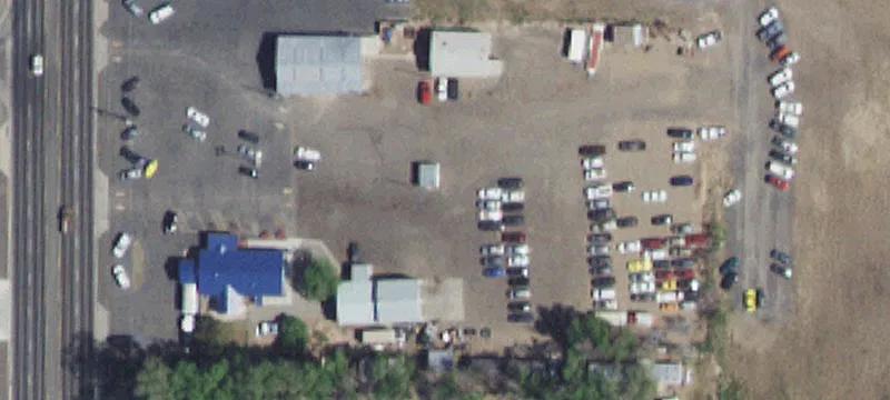 2400 Lincoln Ave