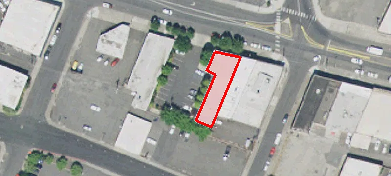 1020 Main St