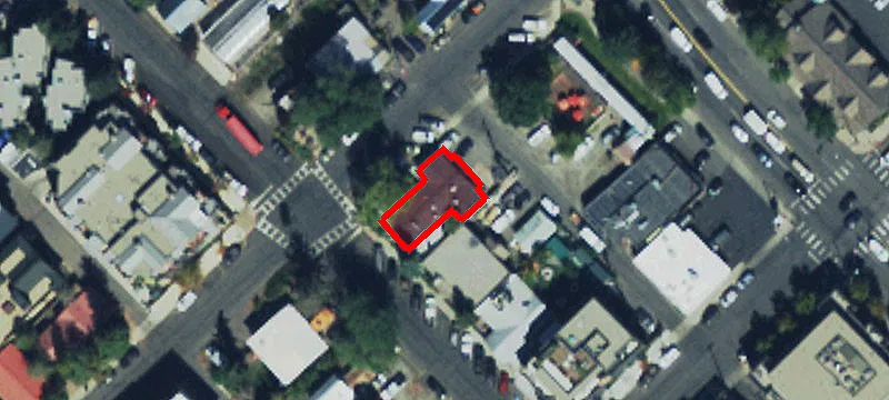 200 6th E St