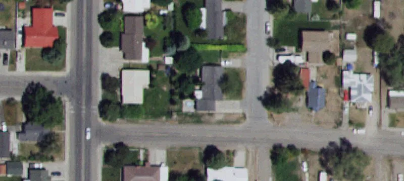 595 Robbins St