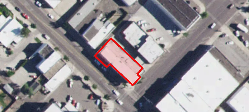 918 Main St
