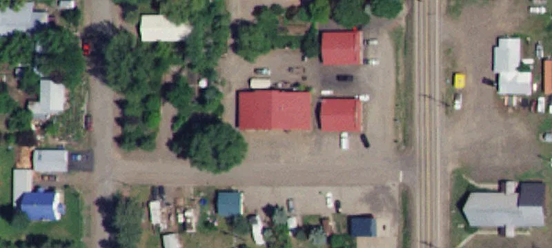 204 Lawrence Ave