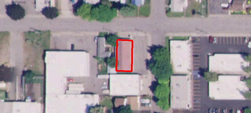 212 Spruce Ave