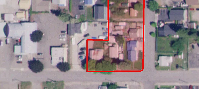 141 Spruce Ave