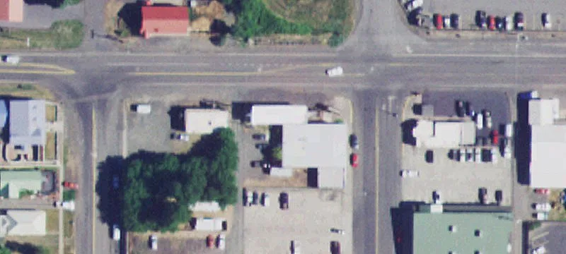 306 Main St