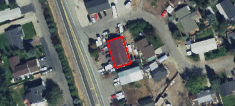 1215 Main St