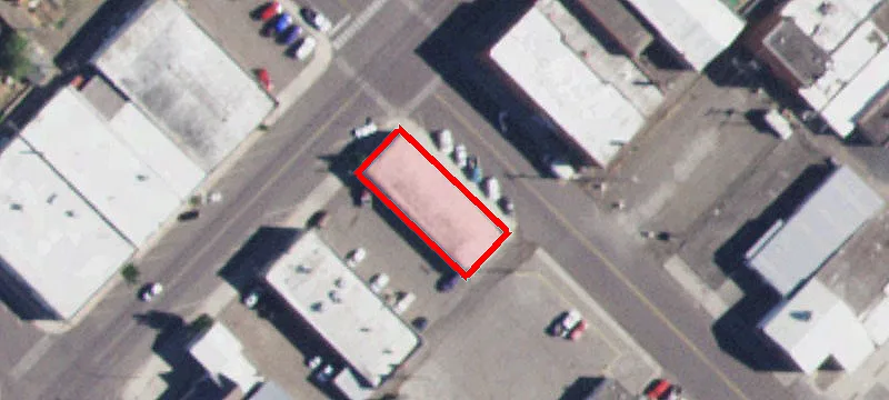 1101 Main St