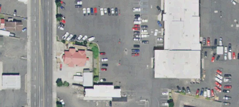 1824 Main St