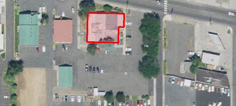 1516 Main St