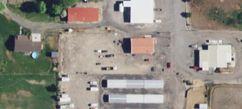 4193 1380th E