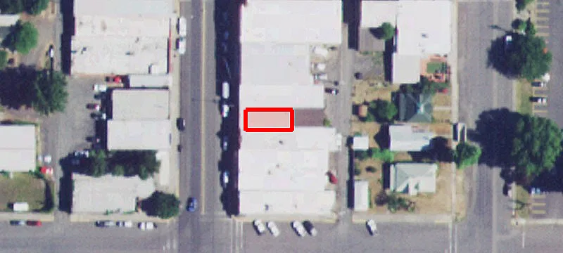 413 Main St