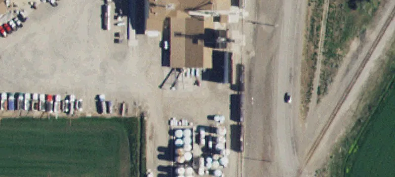 1693 7th E