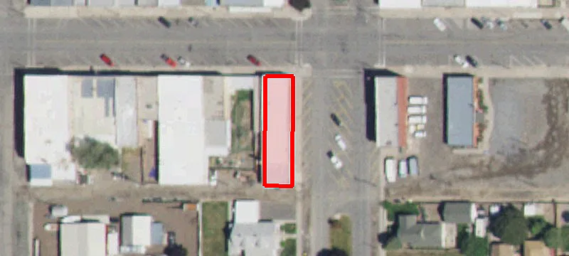 301 Main St