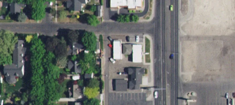 882 Shoup Ave