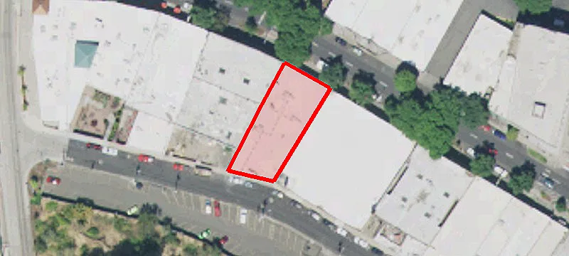 604 Main St