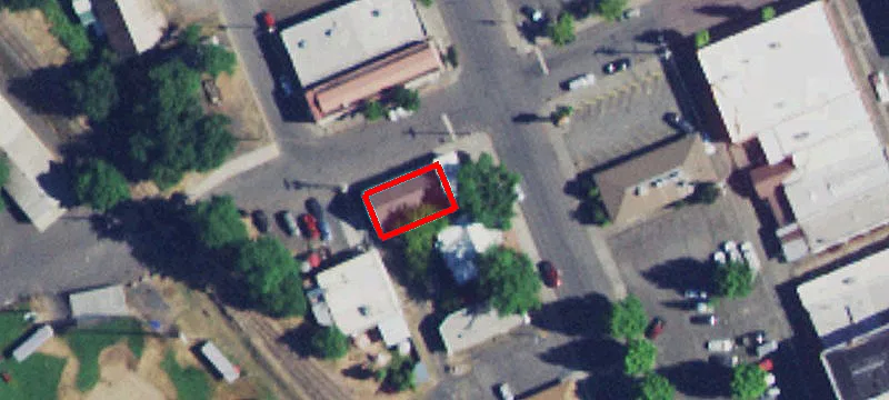 201 Main St