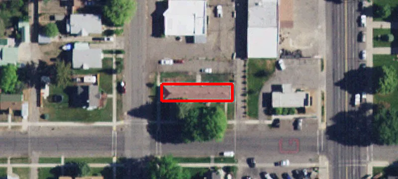 138 7th W Ave