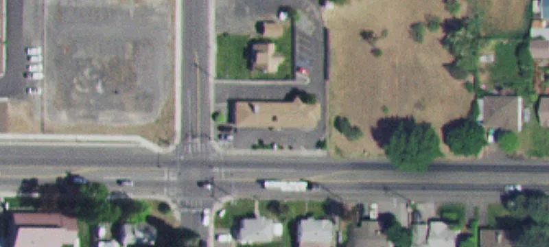 701 Bryden Ave