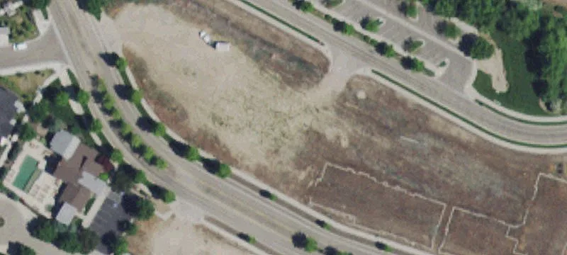 1400 Riverside Dr