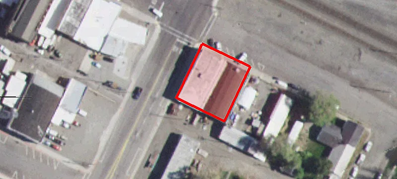 102 Rail E St