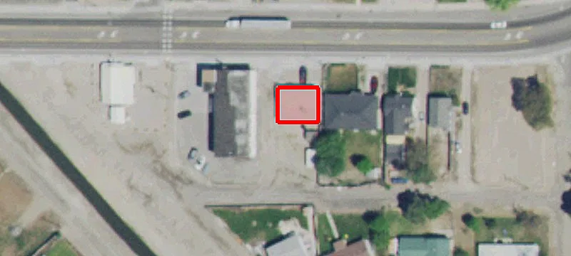 425 Main St