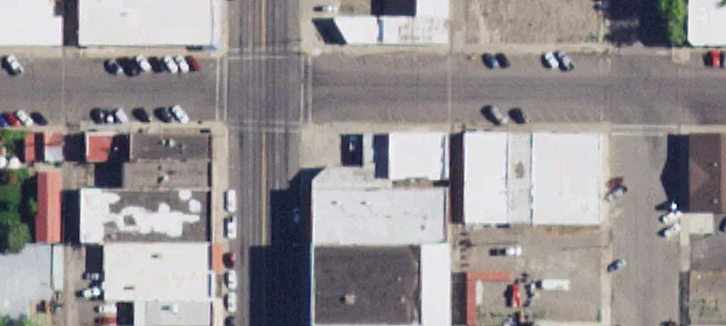 306 Main St