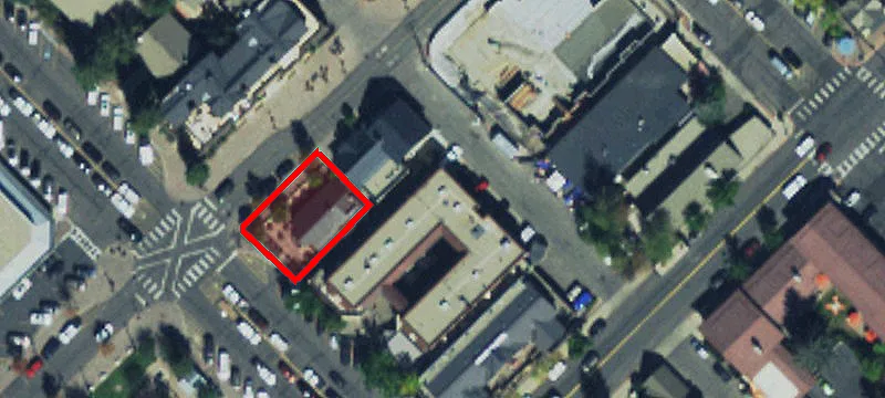 360 Ee Ave, Unit 8