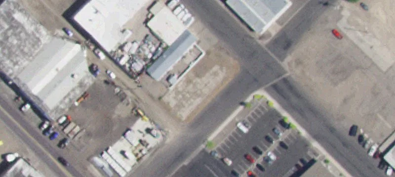 205 5th W Ave