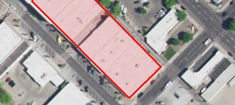 249 Main E Ave