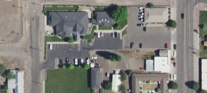 235 Lincoln Ave