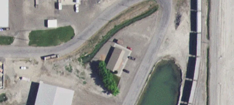 832 Harold St