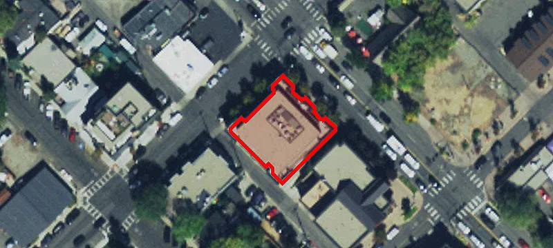 491 Main St, Unit 100