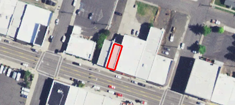 123 Main St