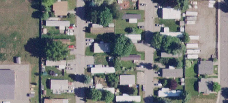 1375 Honeysuckle Ave