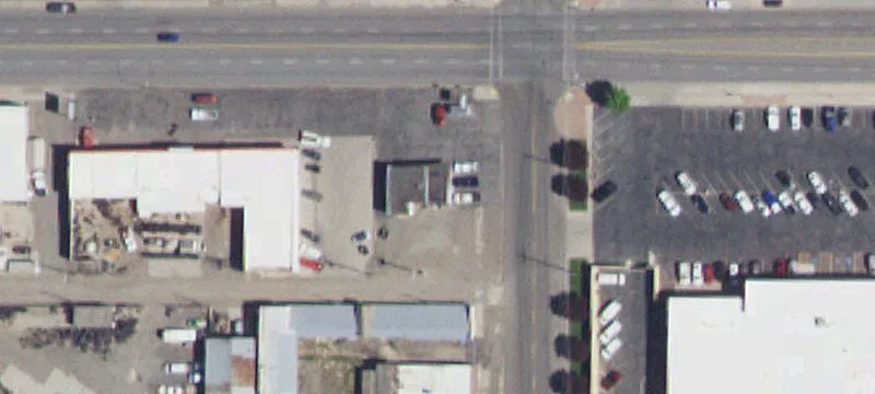 301 Main St