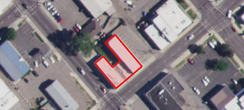 518 Ctr St