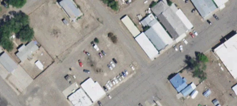 320 Main St