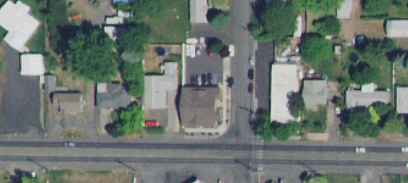 739 Bryden Ave