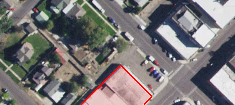 1110 Main St