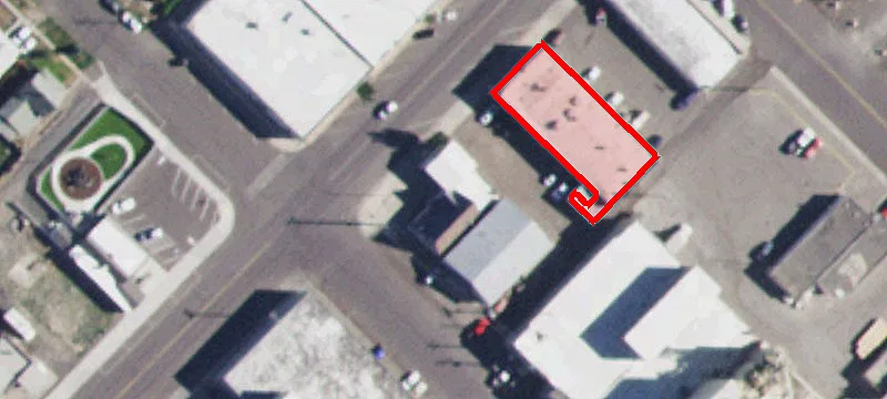 1129 Main St