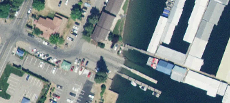 16862 Boileaus G Dock
