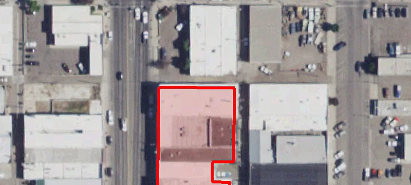 1221 Overland Ave