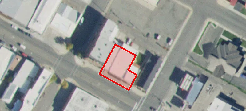 608 Main St