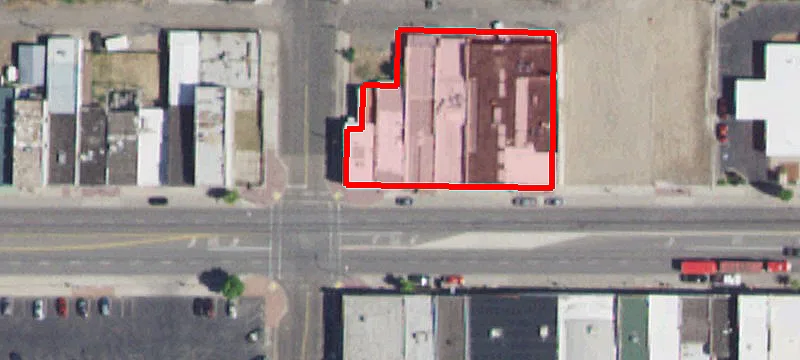 152 Main St