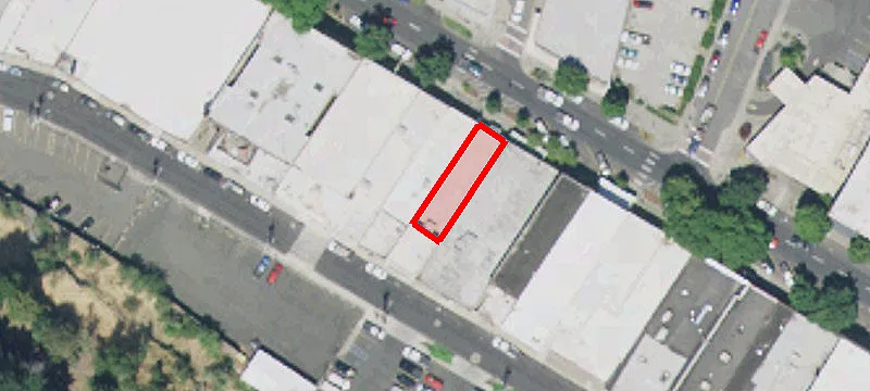 700 Main St