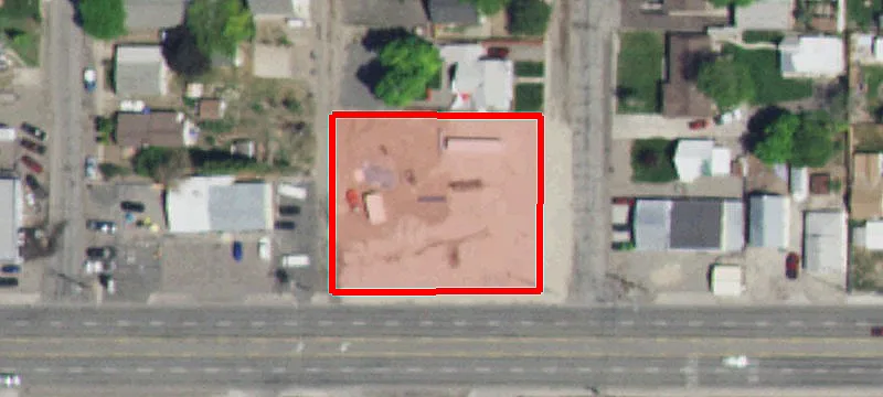 908 Un Ave