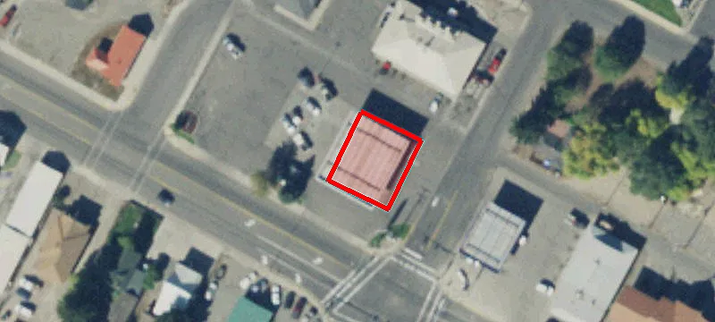 1110 Main St